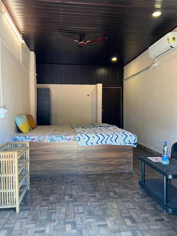 Blue Lagoon Beach Resort Gokarna  Habitación foto